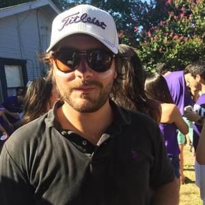 Meet your Posher, Ramiro