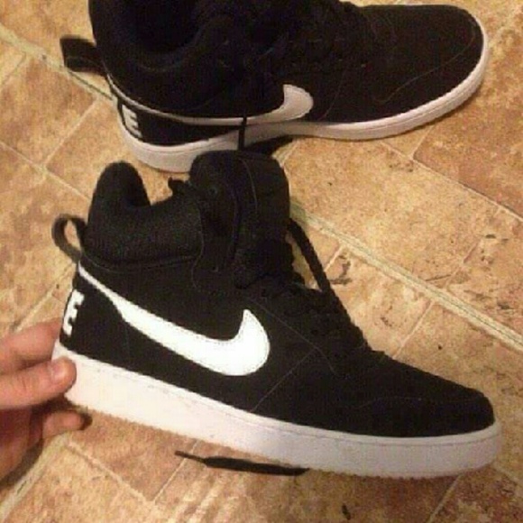 Woman's Nike's High Tops