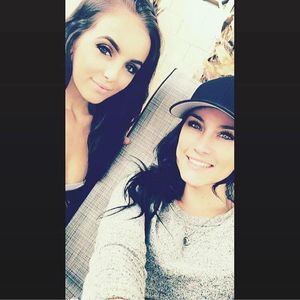 Meet your Posher, Cecilia