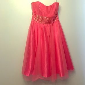 Pink homecoming dress. Short.