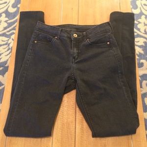Black skinny jeans
