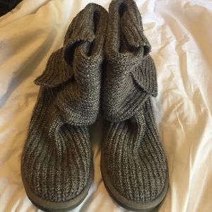 Knit Gray Uggs