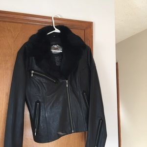 Harley Davidson leather jacket with fur collar