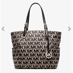Micheal Kors jet logo tote