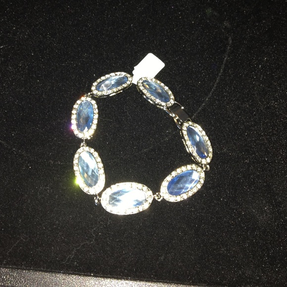 Lia Sophia Kiam signature collection - Picture 2 of 4