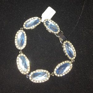 Lia Sophia Kiam signature collection