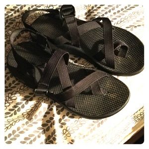 Black womans chacos