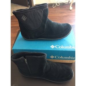 Columbia Snow/Ice Boots with Omni-Heat technology