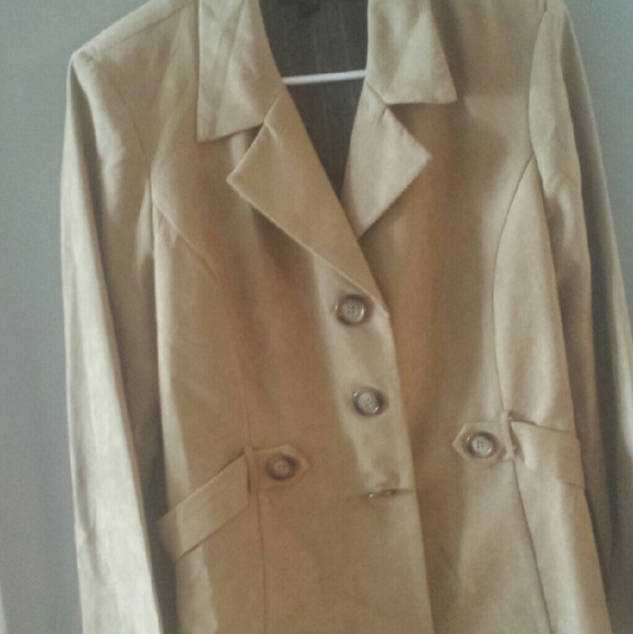 Nice tan blazer! New!