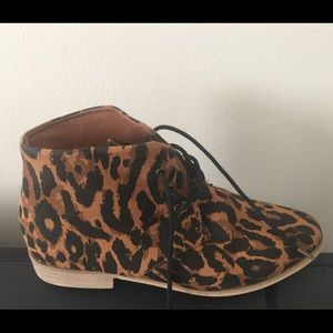Leopard ankle boot