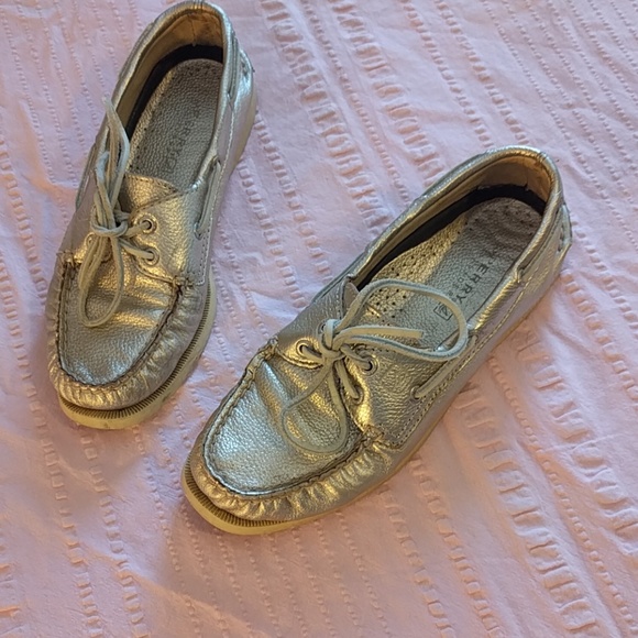 Sperry Shoes - Rose Gold Sperry Boat Shoes Sperry Shoes - Rose Gold Sperry Boat Shoes
