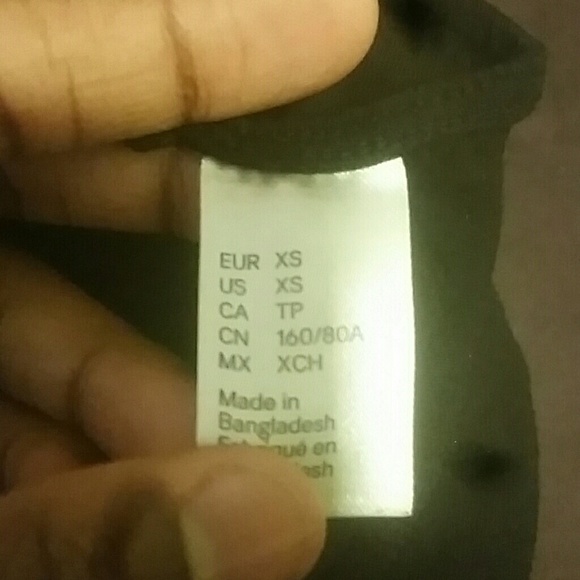 Crop top - Picture 3 of 4