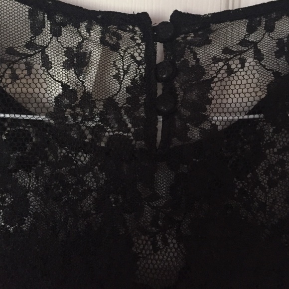 RVCA shirt - Picture 4 of 5