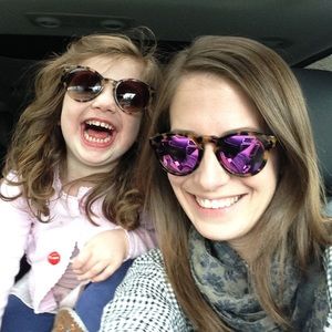 Meet your Posher, Rachel