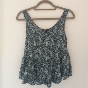 Love Culture Cropped Floral Tan w/ Ruffled Bottom