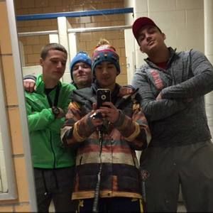 Meet your Posher, Max