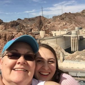 Meet your Posher, Vicky