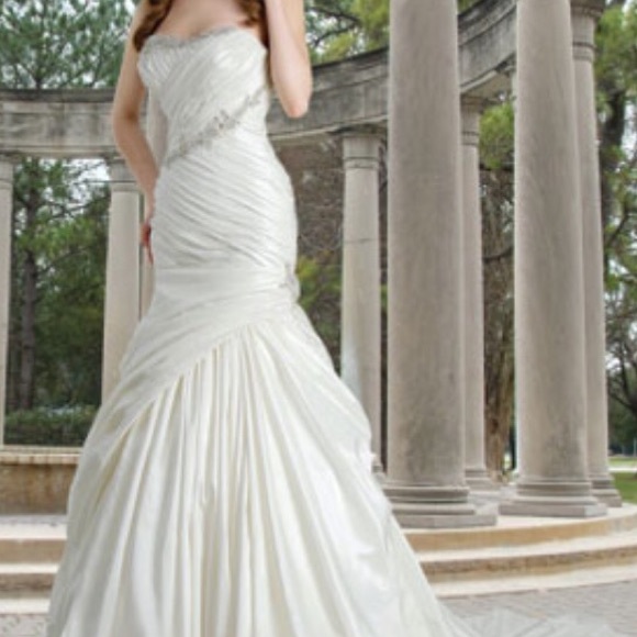 ⚡️FLASH SALE EUC⚡️Couture DaVinci Wedding Gown🌟🌟