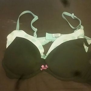 2Bundle bras