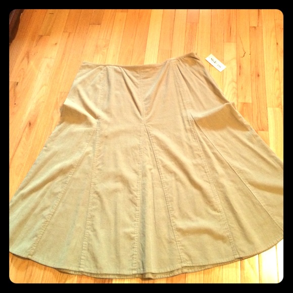 Style & co women's skirt 20W