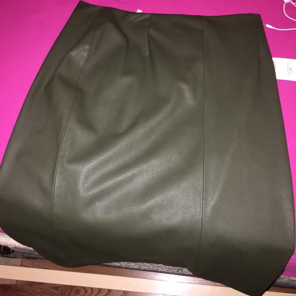Zara Forest Green Faux Leather Pencil Skirt New