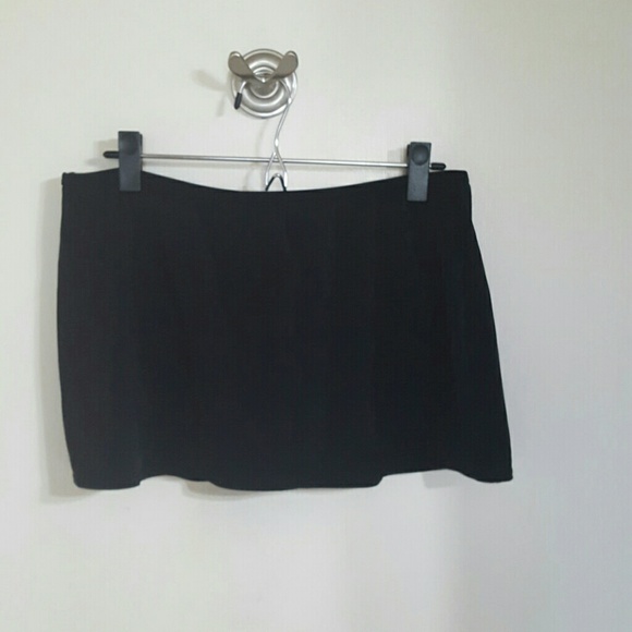 Swim skirt