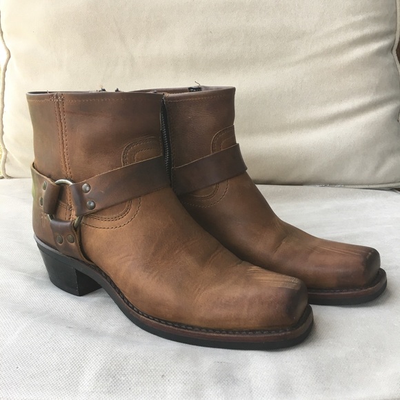🚫SOLD Frye harness boots. Like new. - Picture 2 of 4