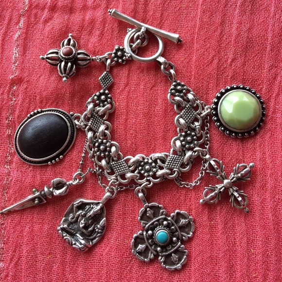 Lucky Brand Charm Bracelet. Beautiful charms