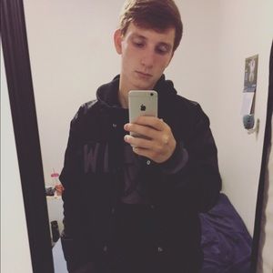 Meet your Posher, Evan