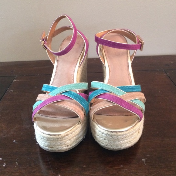 Aldo Wedges - Picture 2 of 2