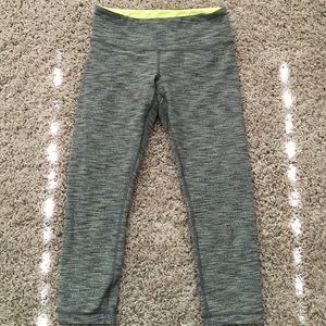Lululemon wunder under crop
