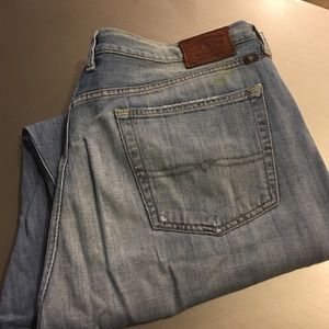 Lucky Jeans