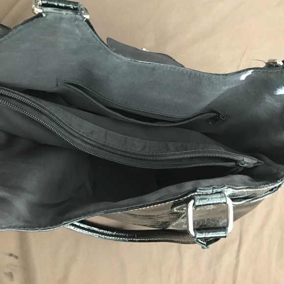 👛 closeout! - Picture 2 of 3