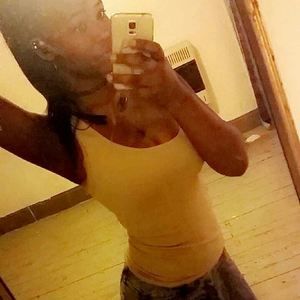 Meet your Posher, Love