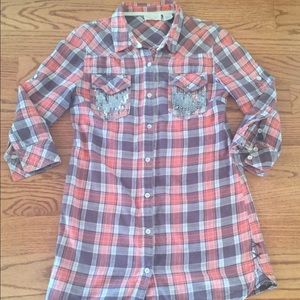 🎉1 HR SALE!Miss Me pink flannel top w sequins
