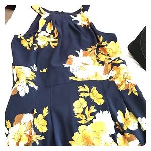 👗Perfect Dress Barn Dress