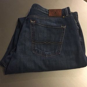Lucky Jeans