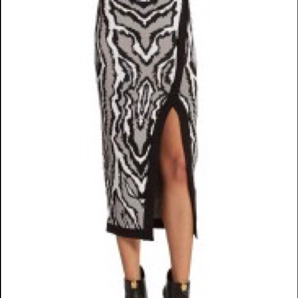 Torn by Ronny Kobo Katya skirt size Xs