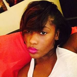 Meet your Posher, Mari