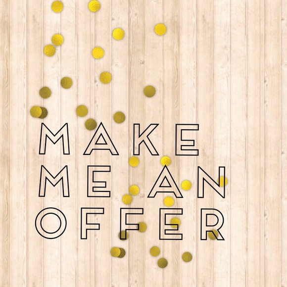 ✨MAKE ME AN OFFER✨