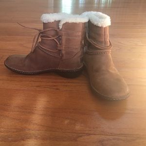 Ugg boots size 9