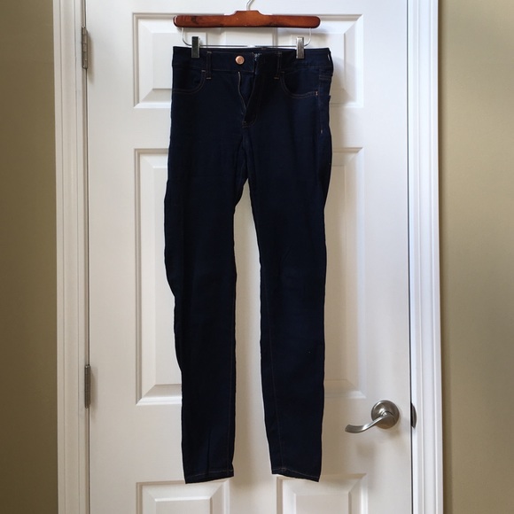 American Eagle skinny jeans