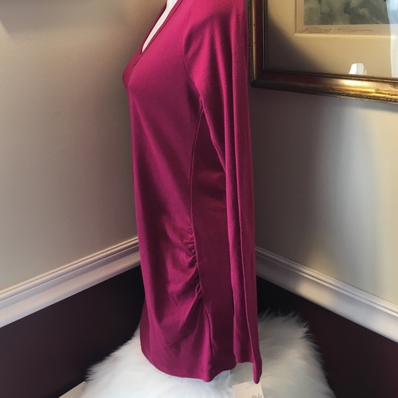 SOLD Maternity S M Oh Baby by Motherhood Wine Top - Picture 4 of 5