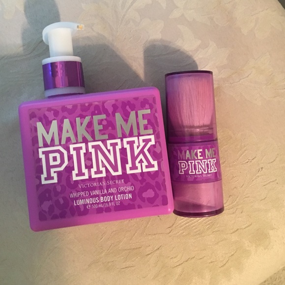 Pink lotion and shimmer powder - Picture 1 of 3