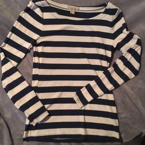 BANANA REPUBLIC boat neck long sleeve tee!