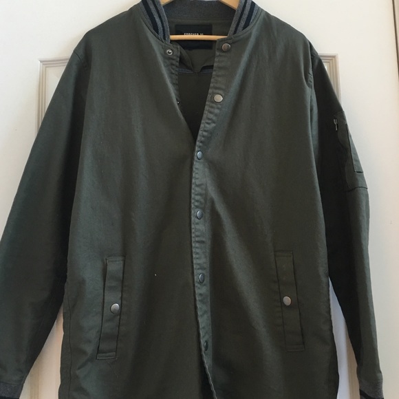 Green Bomber - Picture 1 of 3