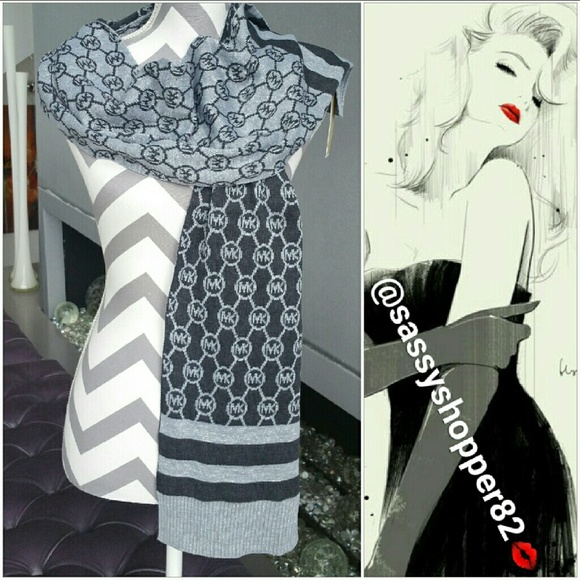 🔴LAST 1🔴METALLIC MICHAEL KORS SCARF - Picture 2 of 4