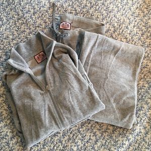 Juicy velour tracksuit