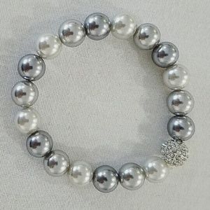 Gray Toned Pearlescent Bracelet