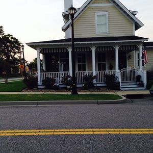 Meet your Posher, Debbie